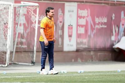 پرسپولیسی ها از هاشمیان حمایت کنند؛ به خاطر نحوه جذب بازیکن پرسپولیس بالانس نیست