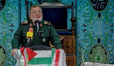 سرلشکر ایزدی: صنعت موشکی کشور توسعه روزافزون می‌یابد