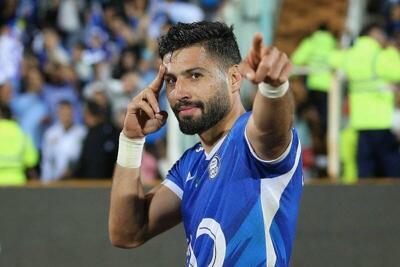 مدافع استقلال جدا شد