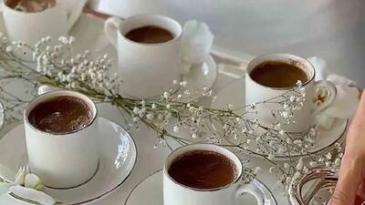 20 مدل ساده و شیک تزئین فنجان خواستگاری (+عکس)
