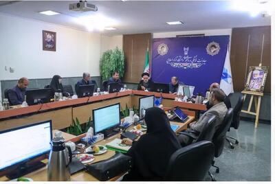 میدان‌های علمی، فرهنگی و اجتماعی، عرصه‌های نبرد جدید هستند