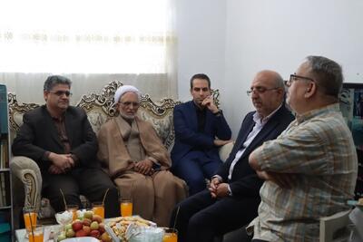 جانبازان مشعل‌داران راه ایثار و شهادت هستند