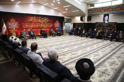 ایران به‌عنوان «قبة‌الاسلام» باید محور نگاه رسانه‌ها و مردم باشد