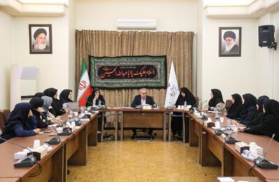 نشست مجمع مشورتی بانوان آذربایجان شرقی با حضور استاندار