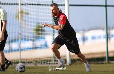 سردار دوباره با پیراهن پرسپولیس دیده شد - پارس فوتبال