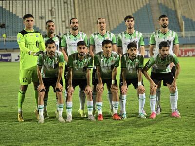 خیبر با ۷ مربی و ۴ بازیکن خداحافظی کرد - پارس فوتبال