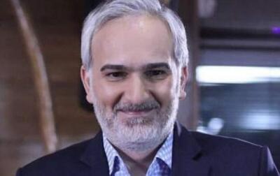 عکسی از بیژن بنفشه‌ خواه در کنار رفیق ترسناکش