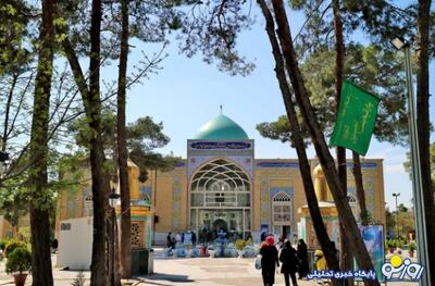 در مقبره‌های خصوصی امامزاده عبدالله ری چه خبر است؟