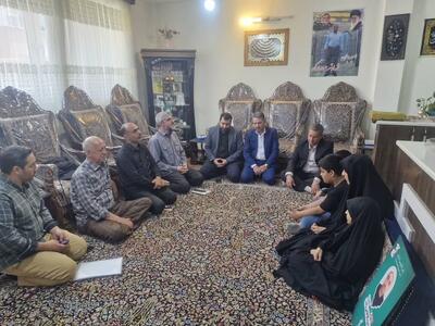 دیدار معاون بنیاد شهید کشور با خانواده شهدای کرمان