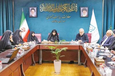 اگر کسی با ما مخالف بود، لزوما به معنای آن نیست که دشمن ما است