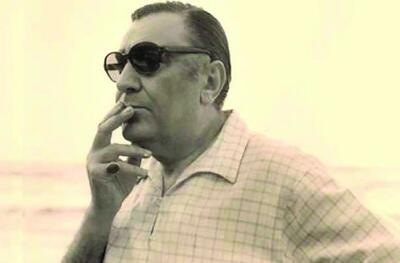 استاد بنان پس از تصادفی که به نابینایی یک چشمش انجامید، در کنار دخترش گیتی، سال ۱۳۳۷(عکس)