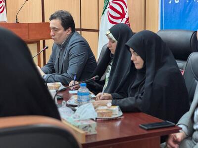 گفت و شنود صمیمانه بانوان شهریار با معاون امور زنان