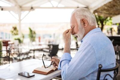 علت تار دیدن چشم / چرا تار می بینم ؟