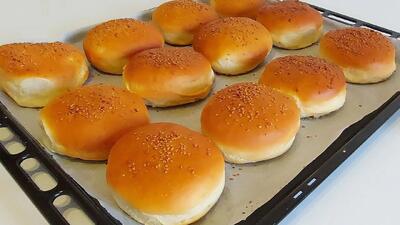 طرز تهیه نان همبرگر تپل و پفکی در خانه / خوشمزه تر از نان بازاری