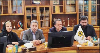 خانه‌تکانی در مجتمع صنایع لاستیک یزد
