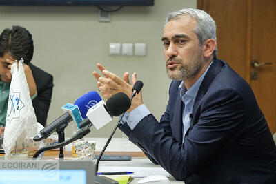وزیر اقتصاد: فعالیت‌های اقتصادی به بخش خصوصی واگذار می‌شود