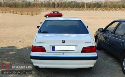 مزایده ثبت نام 17 دستگاه خودرو (دانشگاه ازاد) + لیست شامل :  پژو پارس، پژو 405، پراید، پیکان، مینی بوس و