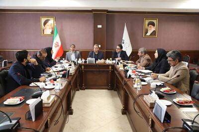 نشست مشترک دبیرخانه شورای‌عالی مناطق آزاد و سازمان توسعه تجارت ایران برگزار شد