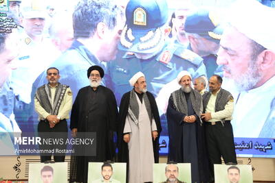 مراسم گرامیداشت شهدای اقتدار در فرماندهی انتظامی شرق تهران