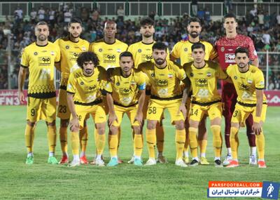 هادی محمدی قرارداد خود را یک فصل دیگر با سپاهان تمدید کرد