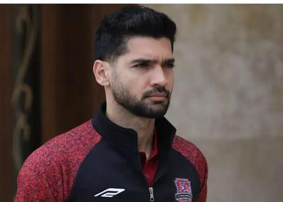 هافبک استقلالی شاگرد یک پرسپولیس شد - پارس فوتبال