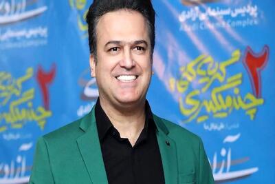آواز شاد؛ حامد آهنگی رو صندلی ویبره نشست انگار وسط برفه صداش میلرزه میخونه ملت پاچیدن