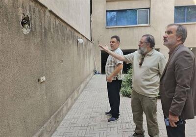 بازدید مدیران سینمایی از سینماگران آسیب‌دیده + عکس - تسنیم