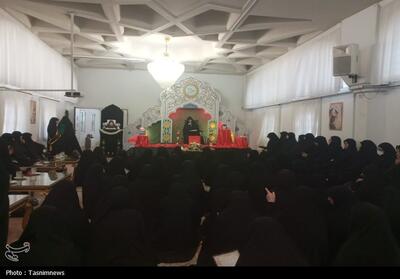 بزرگداشت شهید طهرانچی و همسرش در حرم حضرت معصومه(س) برگزار شد - تسنیم