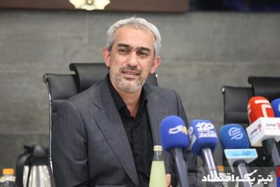 گسترش بازار سرمایه را جدی‌تر دنبال میکنیم/ مالکیت و مدیریت فعالیت‌های اقتصادی را به بخش خصوصی واگذار می‌کنیم