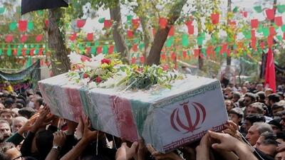 پیکر پاک و مطهر شهید والامقام میثم فتح قریب در خانه ابدی آرام گرفت + فیلم