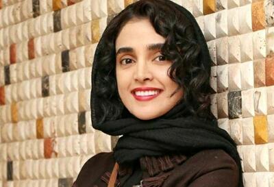 الهه حصاری پشت فرمان