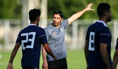 تلفن همراه و دمپایی خط قرمزهای هاشمیان در اردوی پرسپولیس