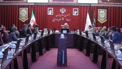 اختلاف بر سر سهام عدالت: شورای عالی بورس خود را «مرجع سیاست‌گذاری» اعلام کرد