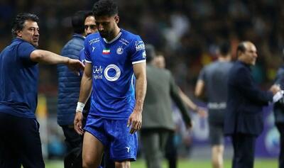 یک مدافع از استقلال جدا شد