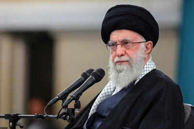 حق با آیت‌الله خامنه‌ای بود