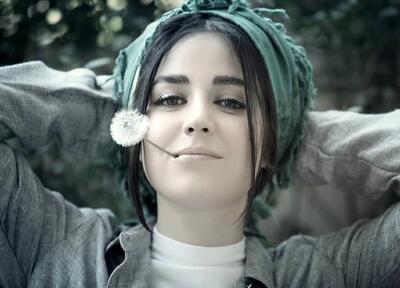 عکسی جذاب و دیدنی از شباهت افسانه پاکرو و برادر زاده اش
