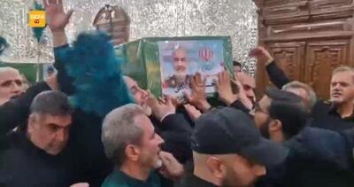 جمعی از همسران شهدای مدافع حرم با خانواده شهید سلامی دیدار کردند/ با شهادت شهید سلامی خانواده شهدای مدافع حرم و امنیت بار دیگر یتیم شدند