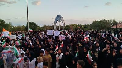 برگزاری اجتماع باشکوه زینبیون در شهرستان بردسکن