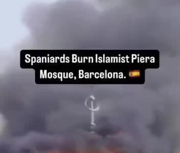 ببینید آتش‌سوزی عامدانه یک مسجد در اسپانیا