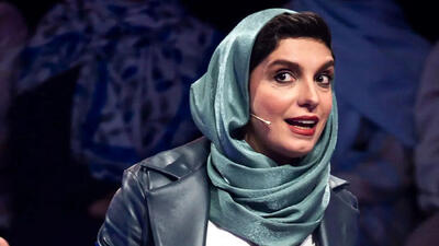 فیلم آواز خوانی الیکا عبدالرزاقی و مات و مبهوت شدن سیامک انصاری / ترانه  نون و پنیر آوردیم دخترتونو بردیم با صدای خانم بازیگر