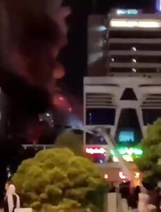جزئیات آتش سوزی گسترده یک مجموعه تجاری در مشهد + فیلم