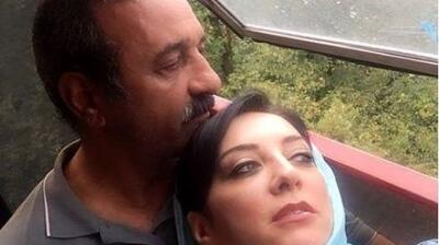 فیلم علی اوسیوند بازیگر سریال «آلا»: 10 سال از همسرم «حمیرا ریاضی» خواستگاری کردم / قیافم غلط انداز بود پدر خانمم دخترشو نمی‌داد !