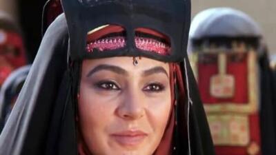نی نوازی در مراسم عزای اعیانی و باکلاس پدر نسرین مقانلو، ناریه سریال مختارنامه در خانه لوکس و دلبازش/ روحش شاد+ویدیو