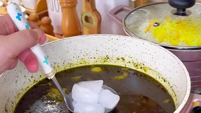با این ترفند روغن اضافی خورشت را بگیرید؟ - سبک ایده آل