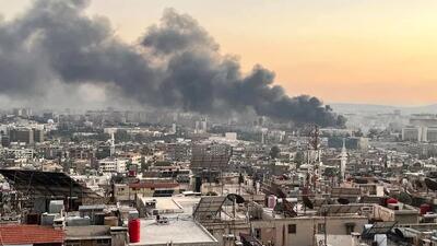 فیلم لحظه پایین کشیدن پرچم حکومت جولانی توسط دروزها در دمشق