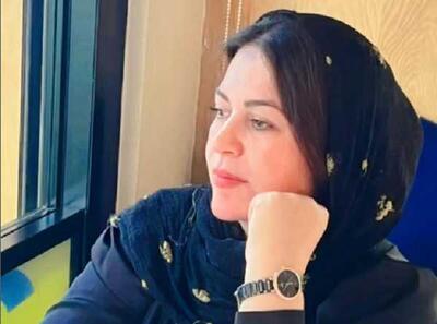 عکس؛ سفر در زمان؛ | زیبایی و جذابیت خیره کننده گیتی قاسمی بازیگر “جوکر” در ۴۸ سالگی / چهره اش مثل قالی کرمون میمونه