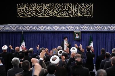 تصاویری از دیدار امروز رهبر انقلاب با مسئولان قوه‌ قضائیه
