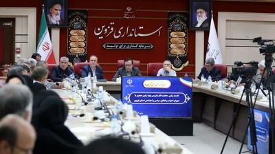 انتقاد بازرس ویژه ریاست‌جمهوری از فروش بنزین مخلوط شده با آب به رئیس‌جمهور