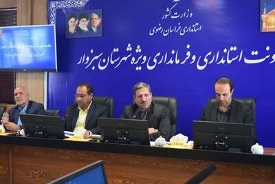 فرماندار: سرانه فضای آموزشی سبزوار پایین است