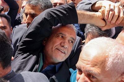 قطار سیاست و ریل ملت